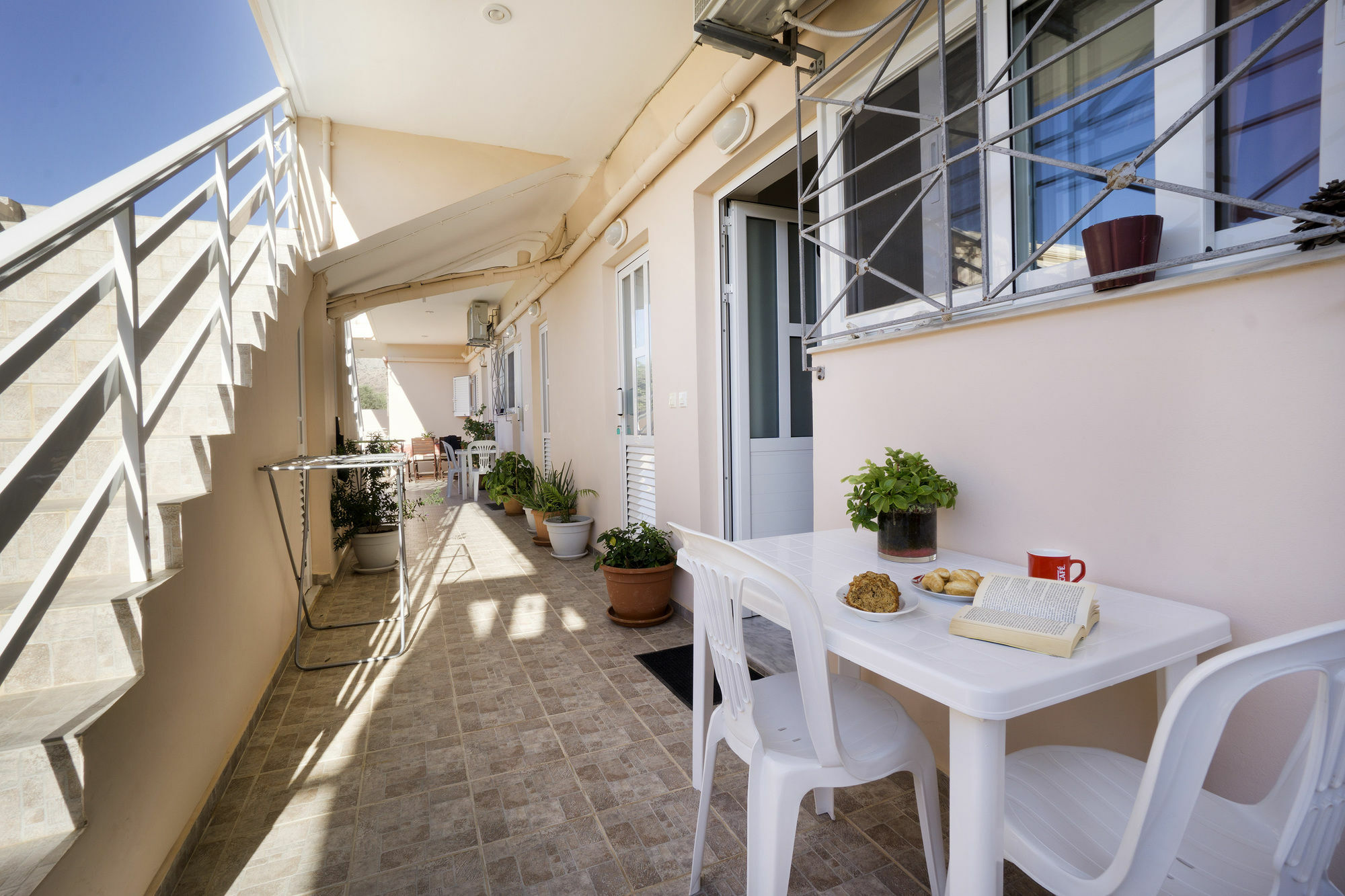 Skamagkas G. Apartments Stavrós エクステリア 写真
